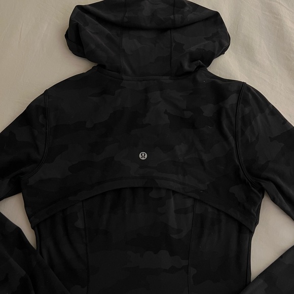 Lululemon Nulu Define Jacket - Picture 4 of 4